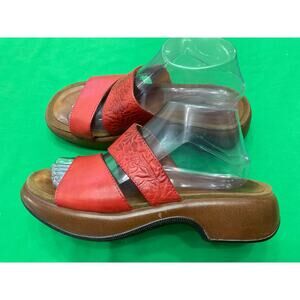 Dansko women’s Red leather slide sandals with two straps size 40 (US 9)